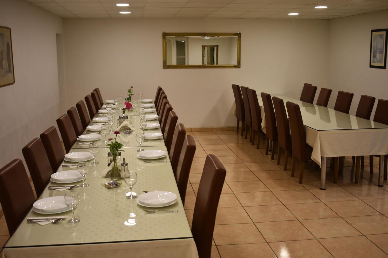 Guest House Regina Mundi เมจูโกเรีย ภายนอก รูปภาพ